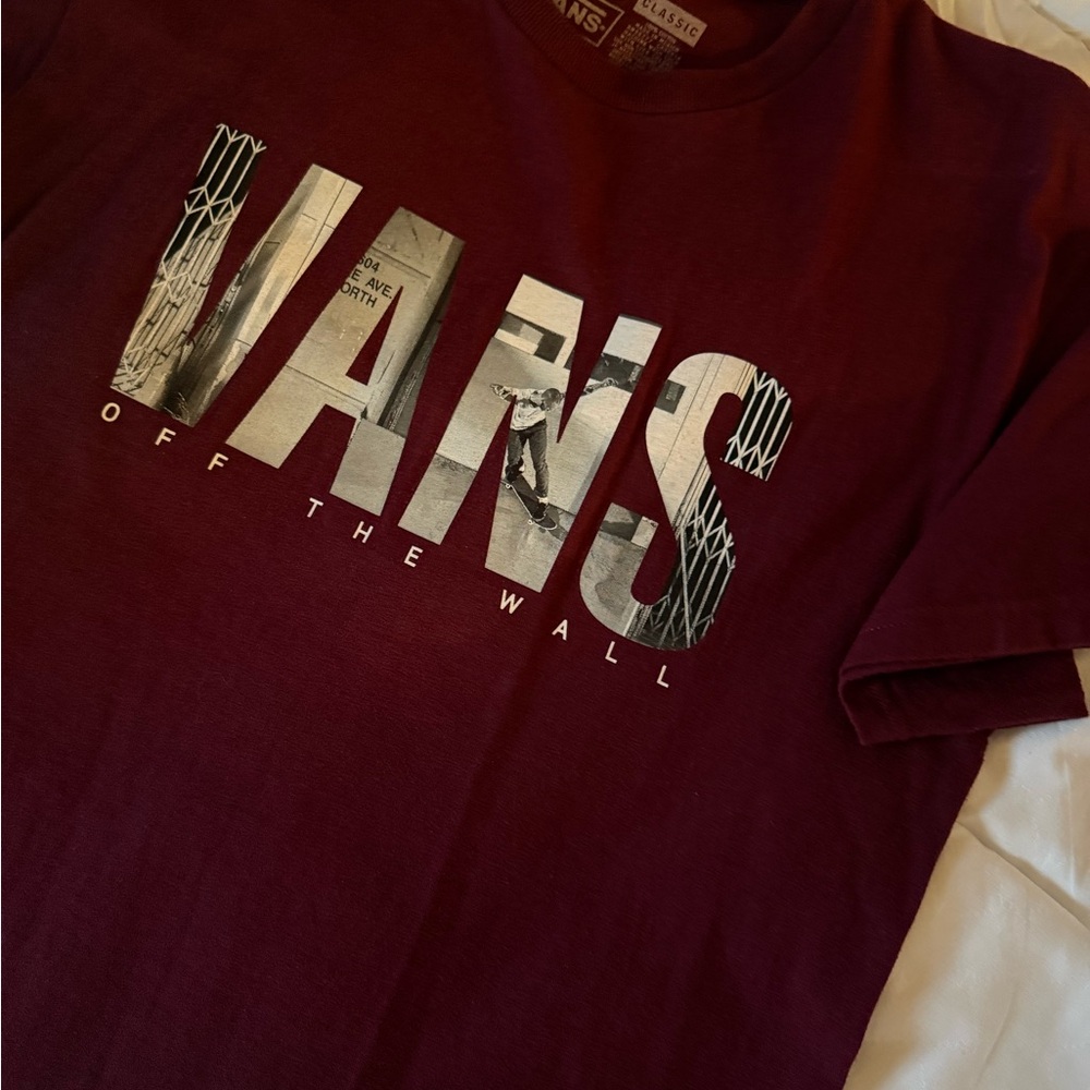 Vans Maroon Graphic 'VANS' Logo Tee